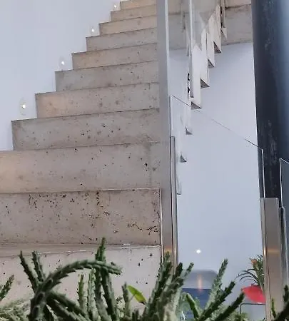 Corredera Travel 5 * Córdoba