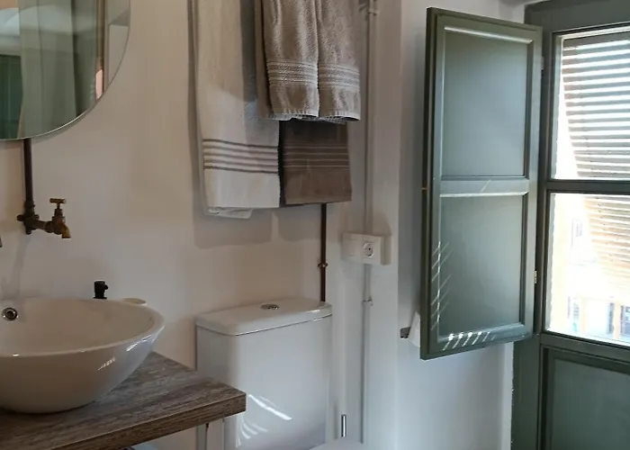 Apartment Corredera Travel 5 *